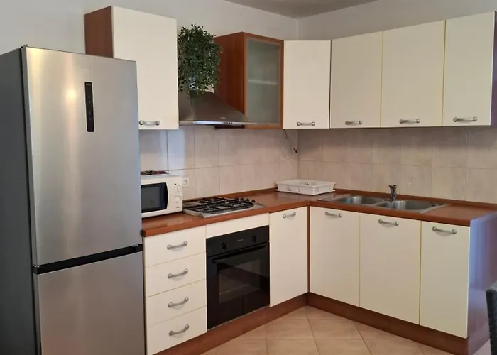 J&m * Rogoznica (Sibenik-Knin)