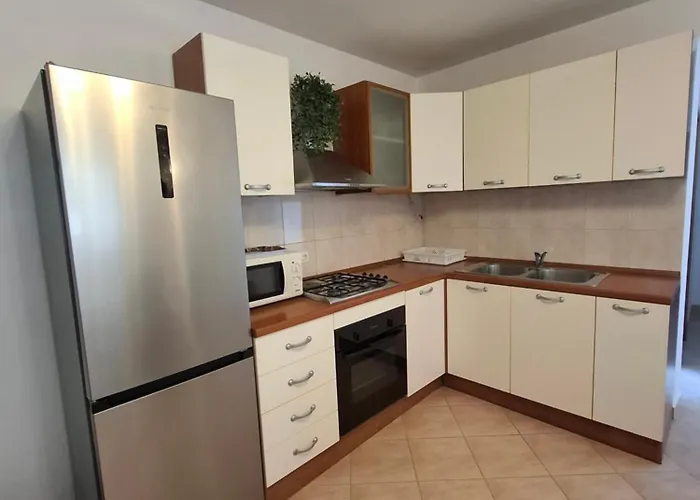 J&m Apartman Rogoznica (Sibenik-Knin)